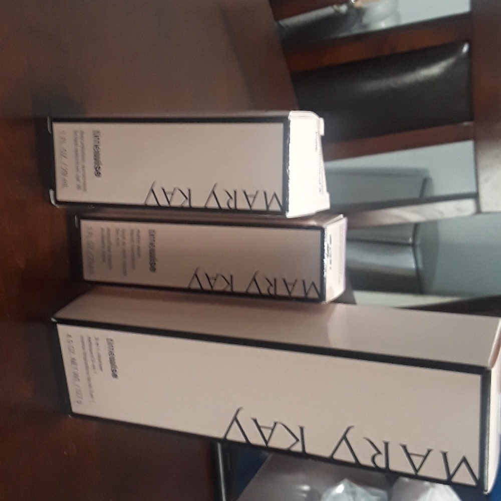 Beauty bundle - Picture 2 of 2